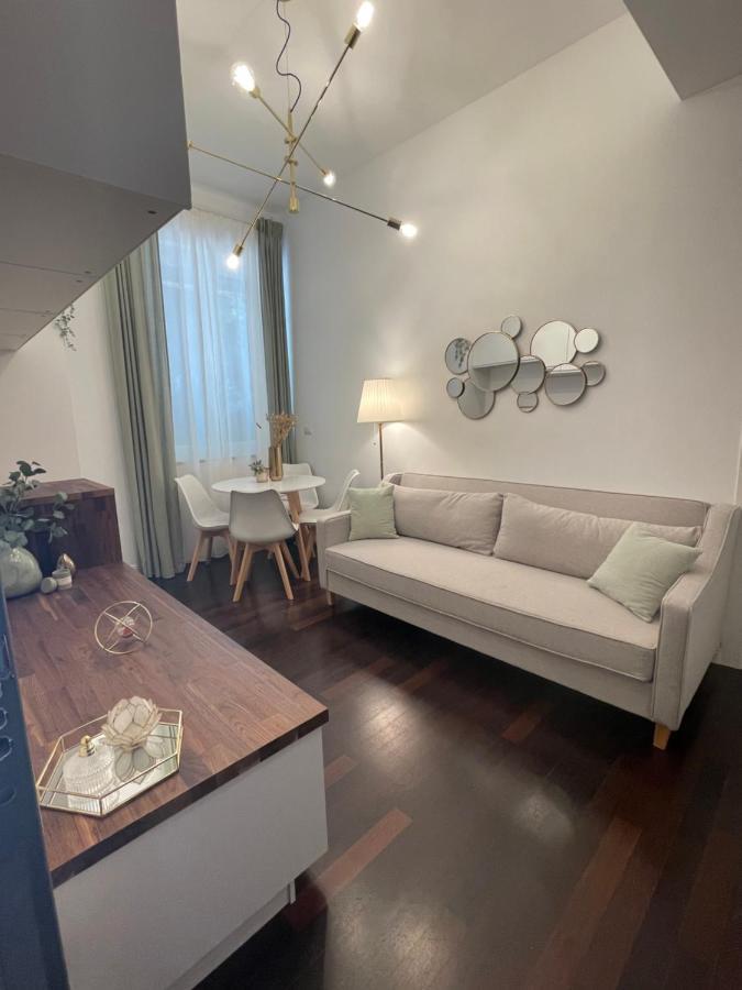 Bilocale Di Prestigio: Milano Centro Apartment Exterior foto