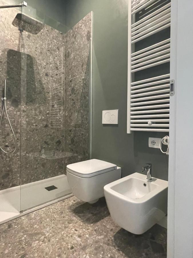 Bilocale Di Prestigio: Milano Centro Apartment Exterior foto
